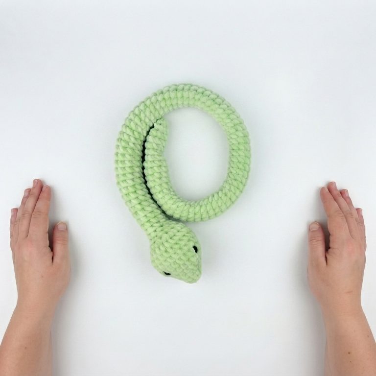 Cute Free Crochet Snake Tutorial Pattern