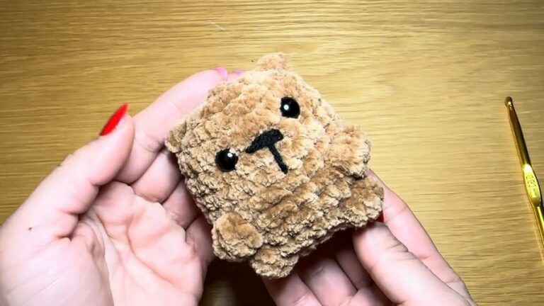 How To Crochet Cuddly Plush Bear Using Velvet Yarn