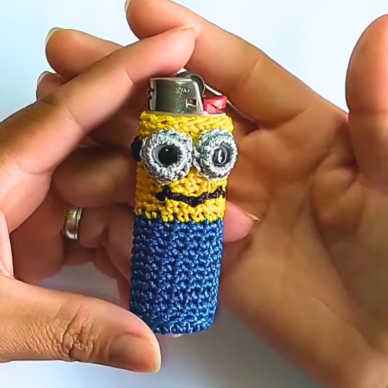 Charming Crochet Cover for Lighter Pattern Full of Personality