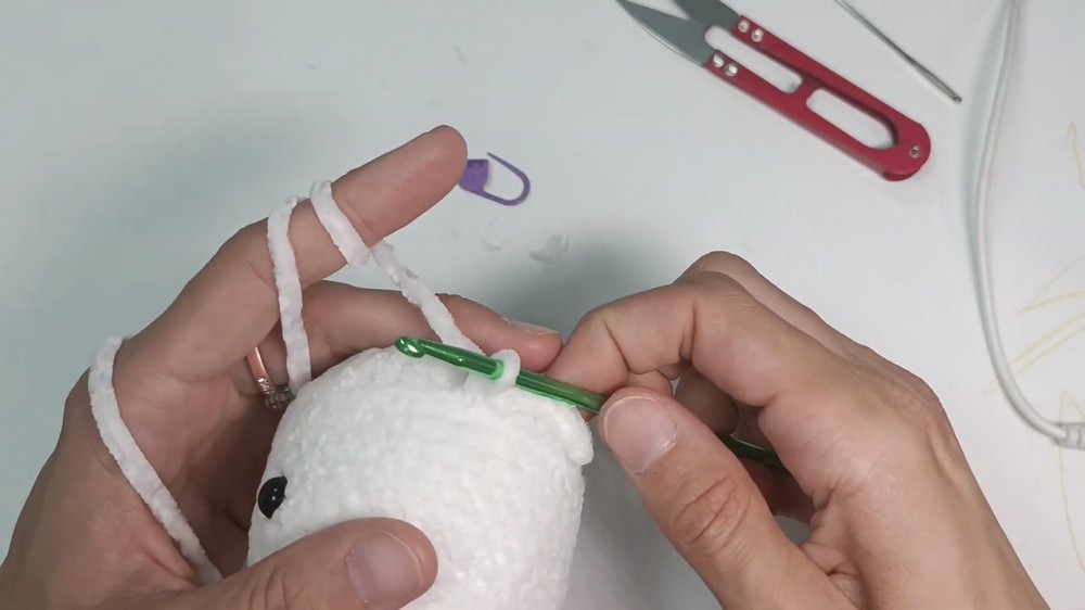 Crochet Halloween Ghost