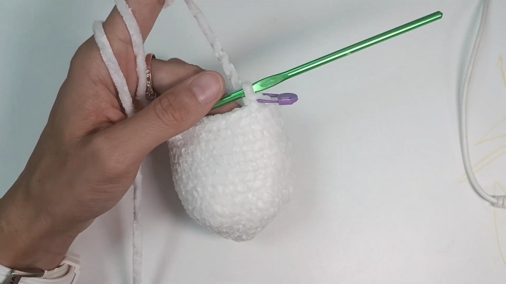 Crochet Halloween Ghost