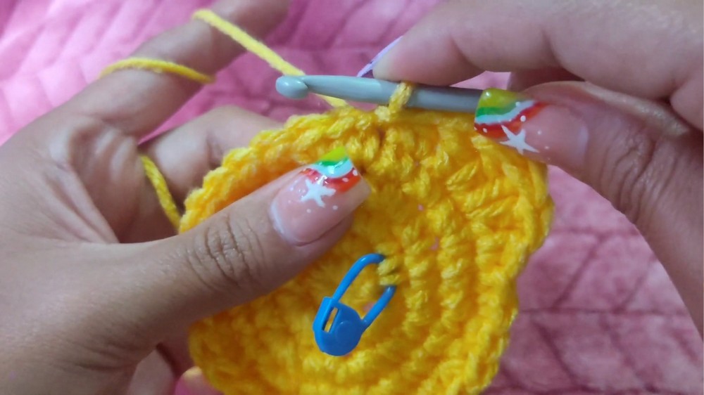 Crochet Bow Star Amigurumi