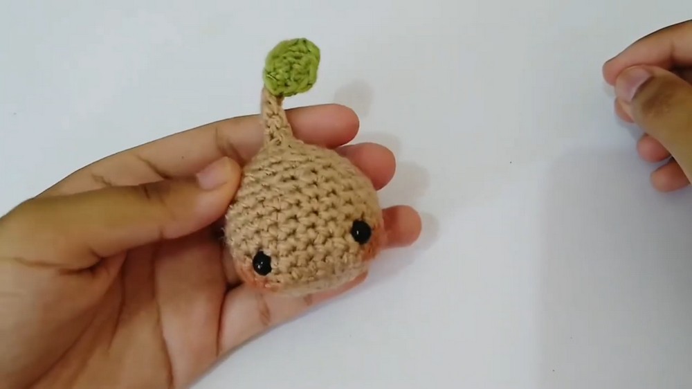 Crochet Onion Amigurumi