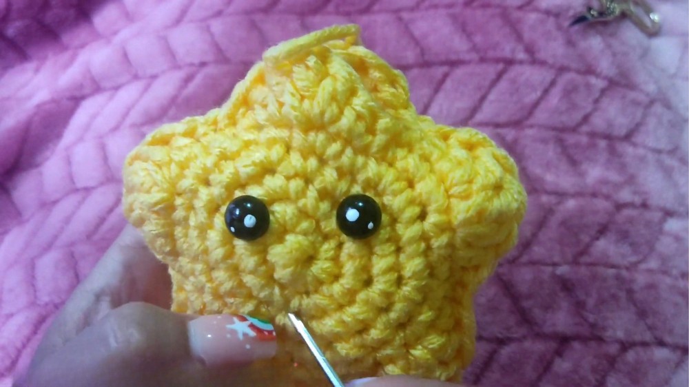 Crochet Bow Star Amigurumi