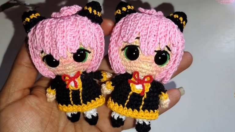 Crochet Dolls Amigurumi