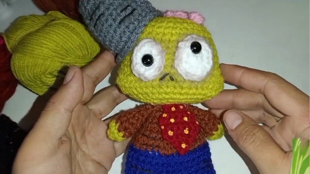 Crochet Zombie Bucket