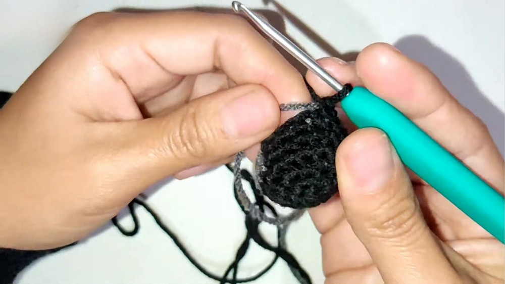 Crochet Bird Amigurumi