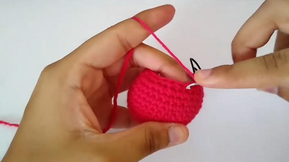 Crochet Apple Amigurumi