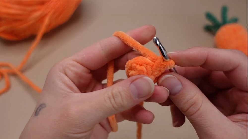 Crochet Carrot Amigurumi