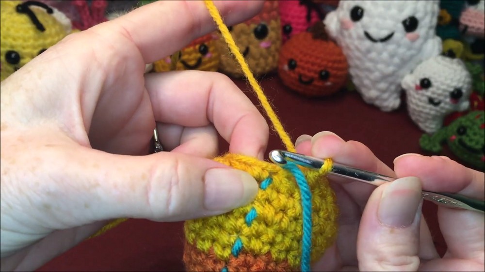Crochet Candy Corn Amigurimi