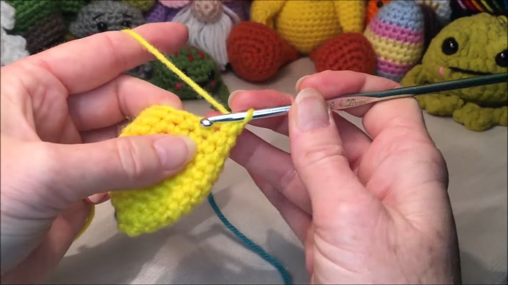 Crochet Chick Easter Amigurumi