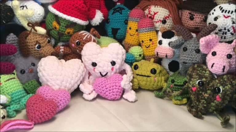 Crochet Hanging Heart