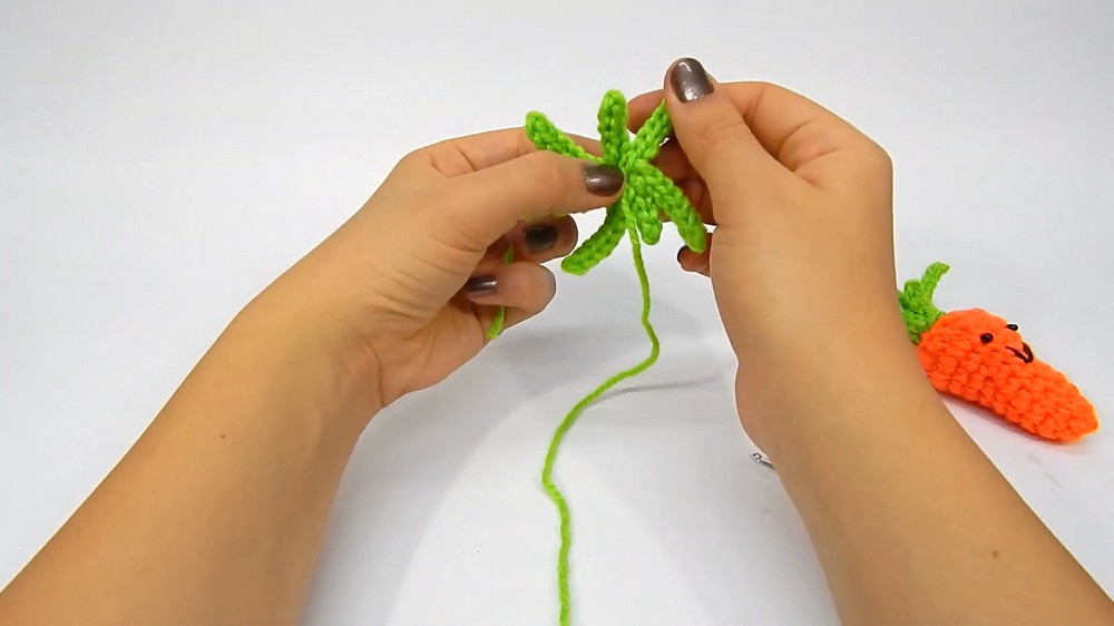 Crochet Carrot Amigurumi