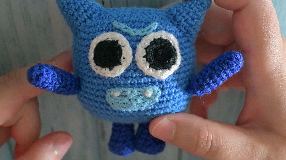 Crochet Hug Monster Amigurumi