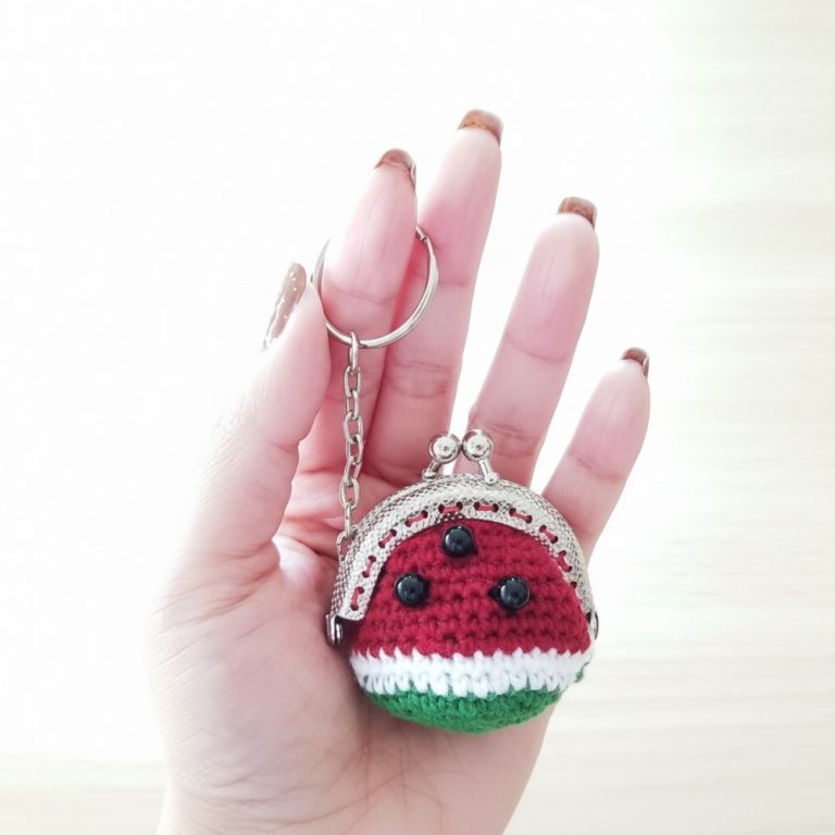 Fresh-Look Crochet Watermelon Coin Purse Pattern for Summer