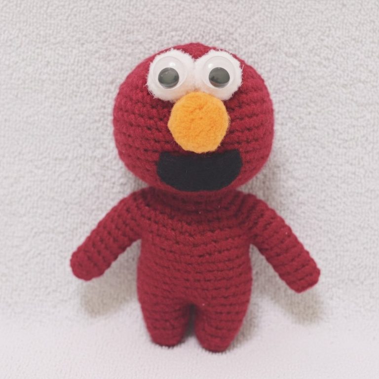 Step-by-step Crochet Elmo Sesame Street Pattern Guide