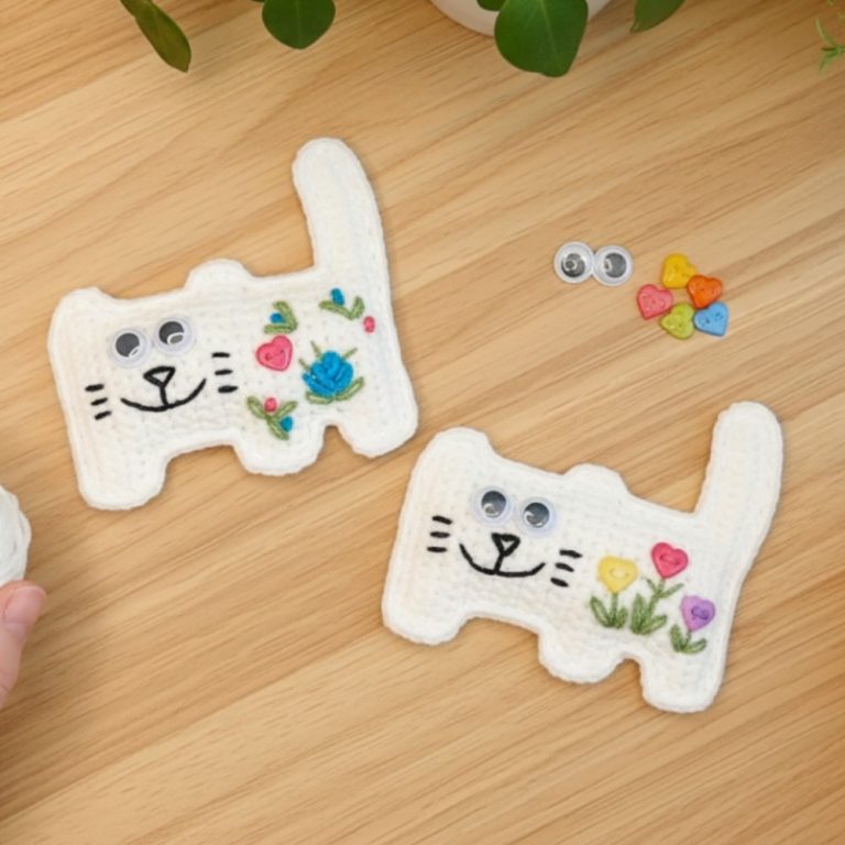 Fantasy-Inspired Crochet Flat Cat Pattern That Captures Hearts