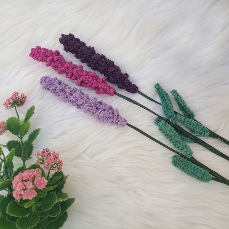 Cheerful Crochet Lavender Flower Pattern For Home Décor