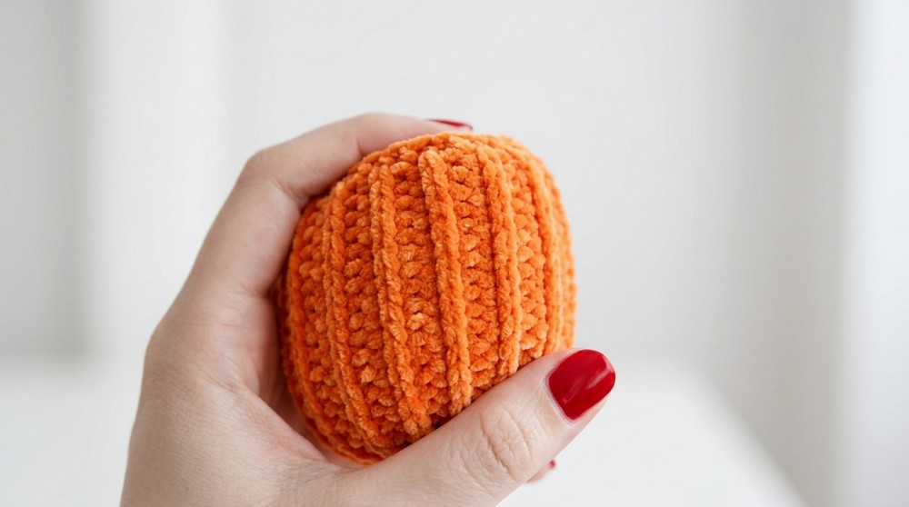 AMIGURUMI PUMPKIN 7