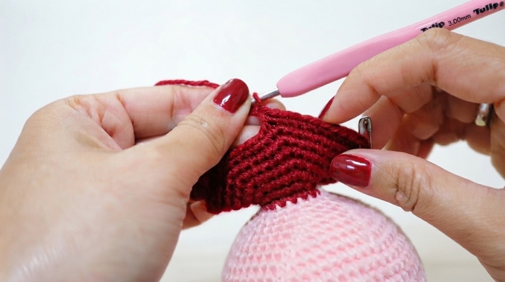 AMIGURUMI SANTA CLAUS (BIGGER VERSION) 4
