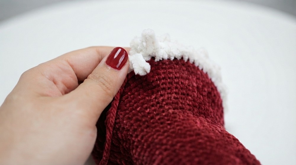 AMIGURUMI SANTA CLAUS (BIGGER VERSION) 8