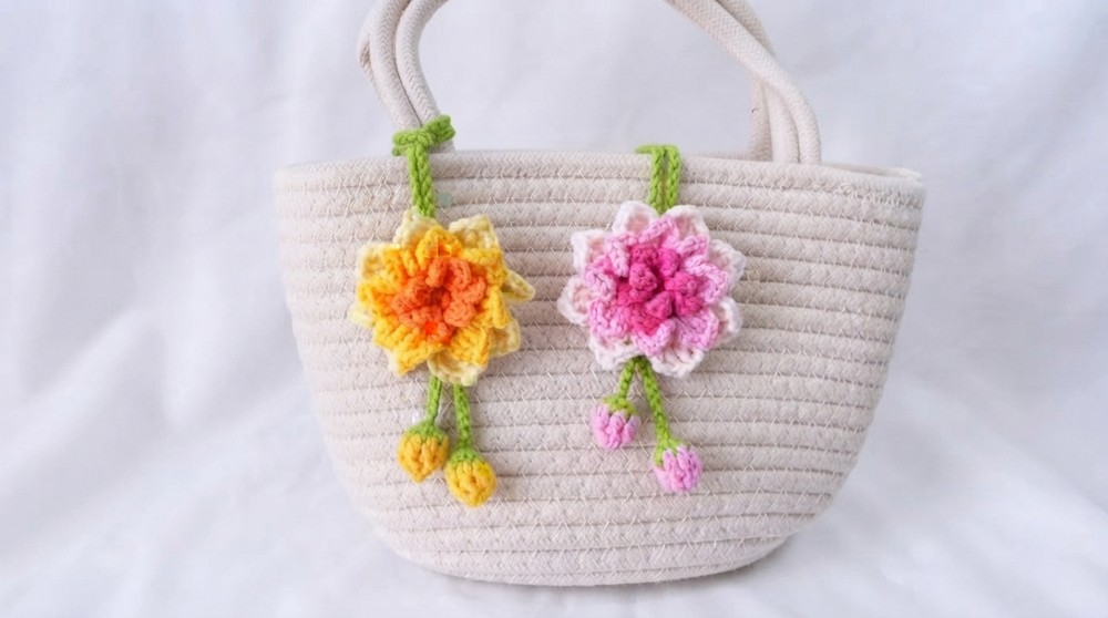 Crochet Flower Keychain (4)