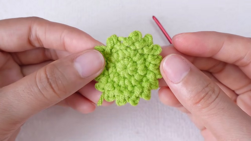 Crochet Flower Keychain (7)