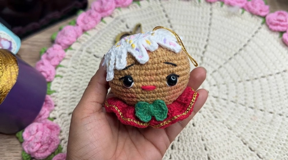 Crochet Gingerbread Sphere Step-by-Step Tutorial (Christmas Amigurumi) (2)