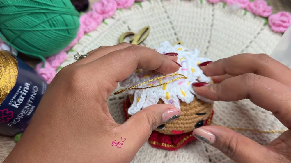 Crochet Gingerbread Sphere Step-by-Step Tutorial (Christmas Amigurumi) (6)