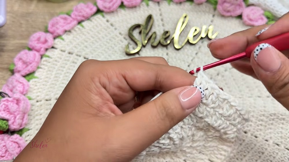 Crochet Mini Tulip Bouquet Rug 🌷 Step-by-Step Tutorial 30 cm (6)