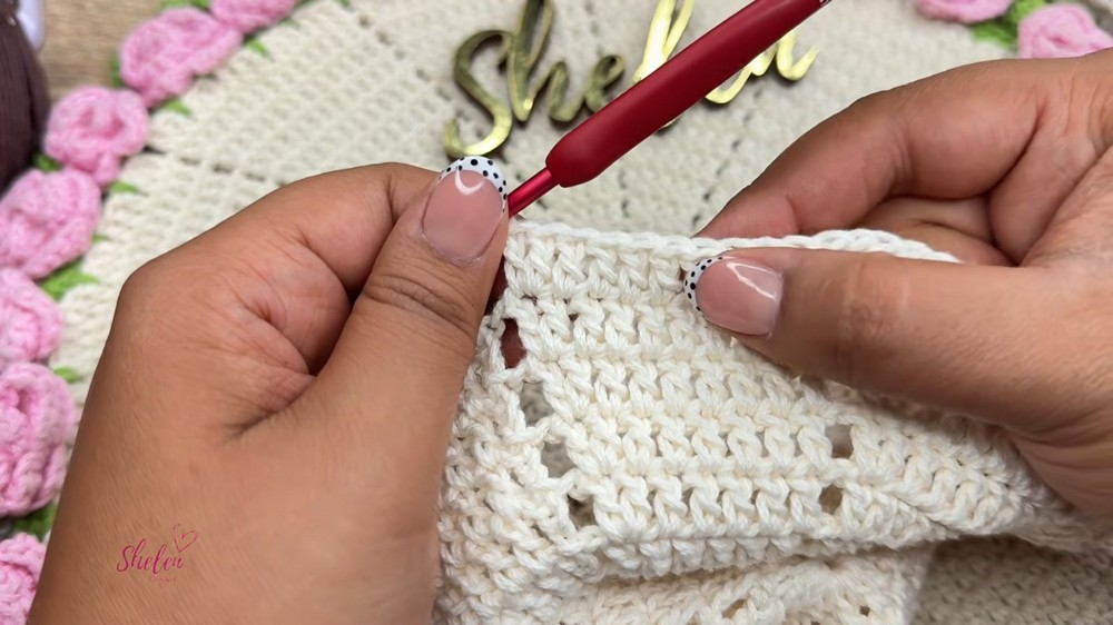 Crochet Mini Tulip Bouquet Rug 🌷 Step-by-Step Tutorial 30 cm (7)