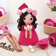 Crochet Reversible Doll Graduation Accessories 🎓 Stole, Cap and Diploma Step by Step 13