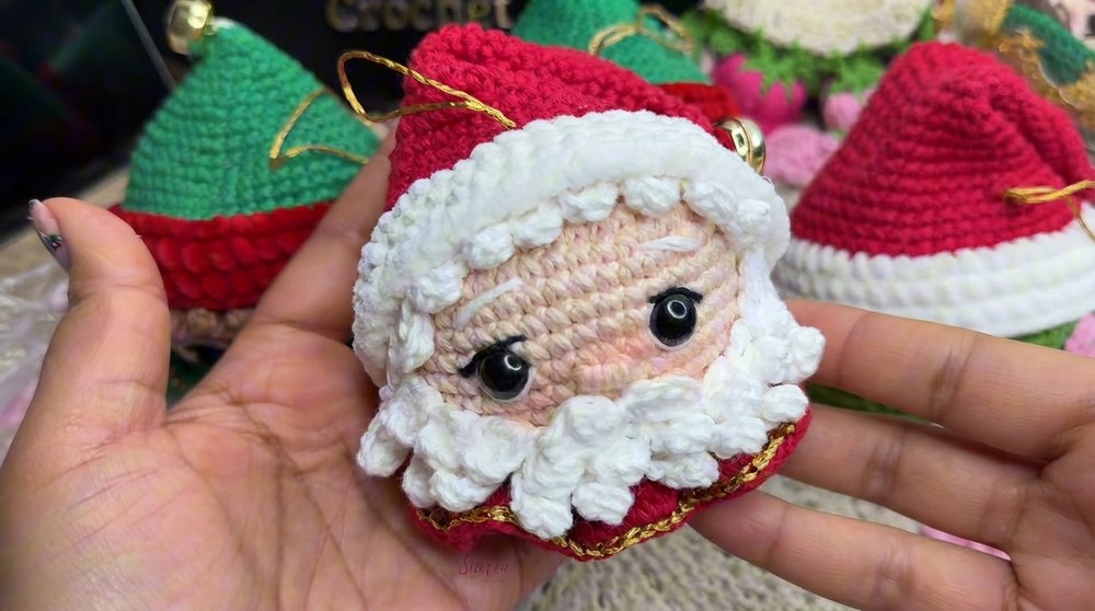 Crocheted Santa Claus Christmas Ornament Perfect for your Tree (2)