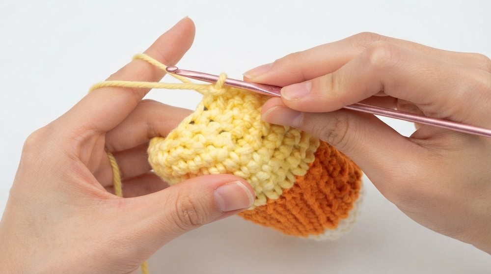 Halloween Candy Corn Crochet Tutorial Amigurumi 7