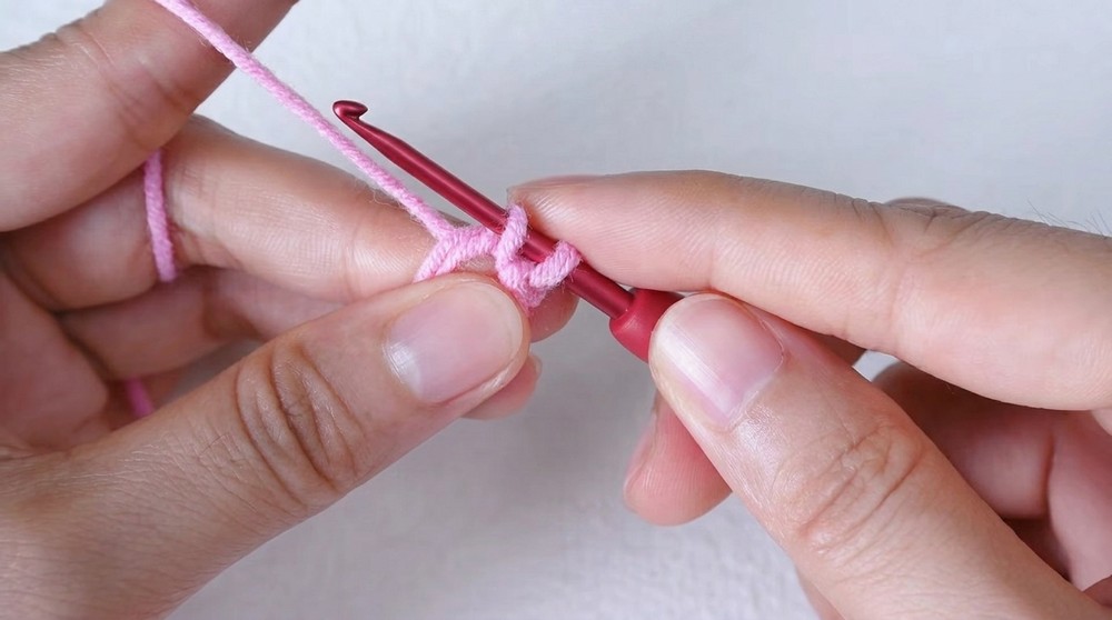 How to Crochet TULIP POT for beginners (2)