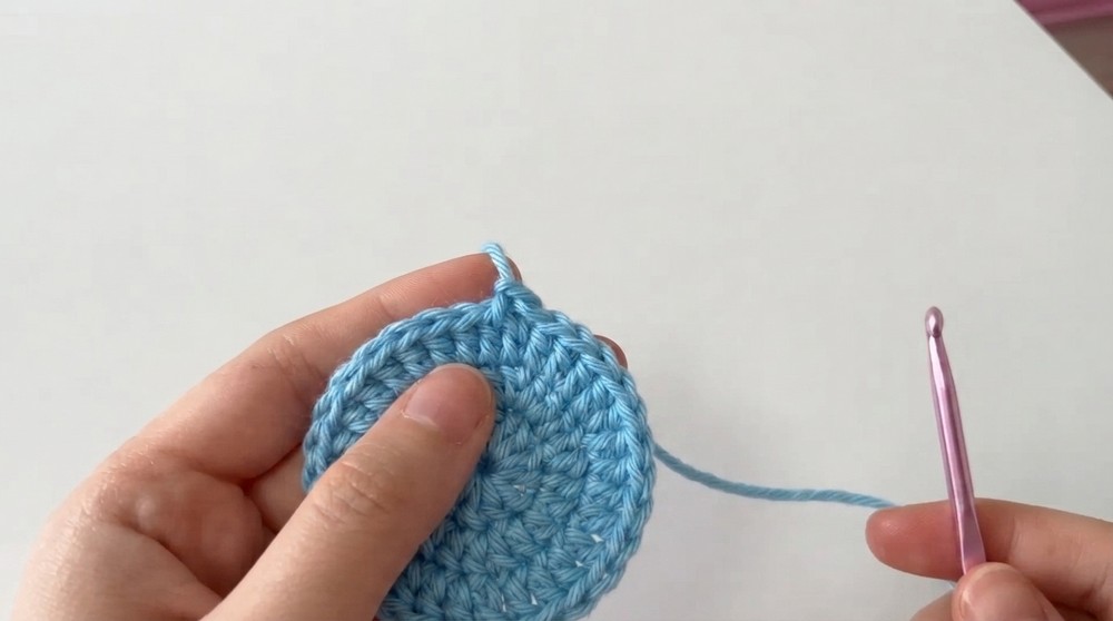 Ice-Cream Cone Quick Crochet Tutorial 5