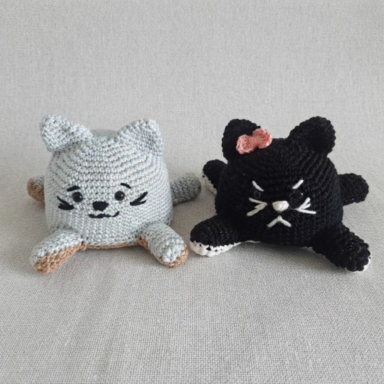 Cute Crochet Reversible Cat Free Pattern With A Two Sided Look