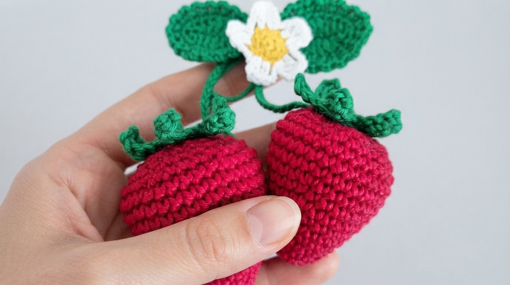 How To Crochet Sweet Strawberry (2)
