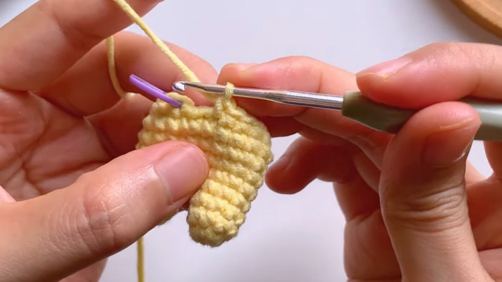 Crochet Amigurumi Bear Santa Hat Pattern 2