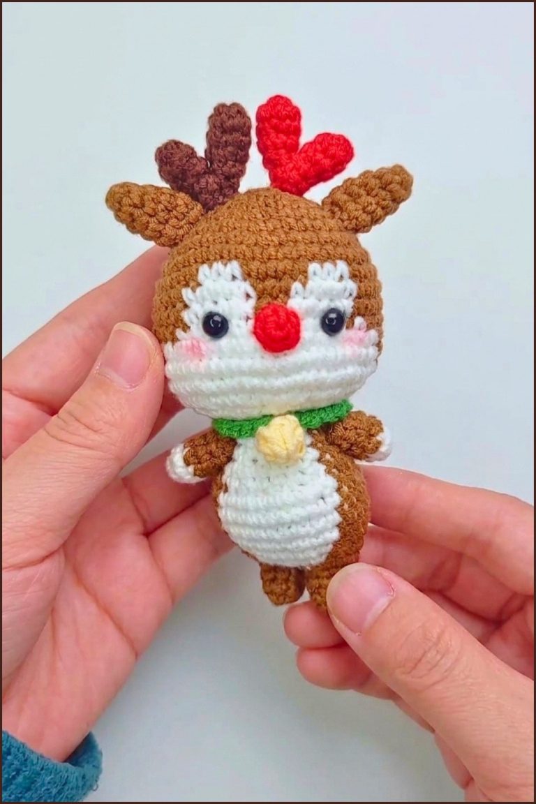 Crochet Amigurumi Reindeer Pattern 6