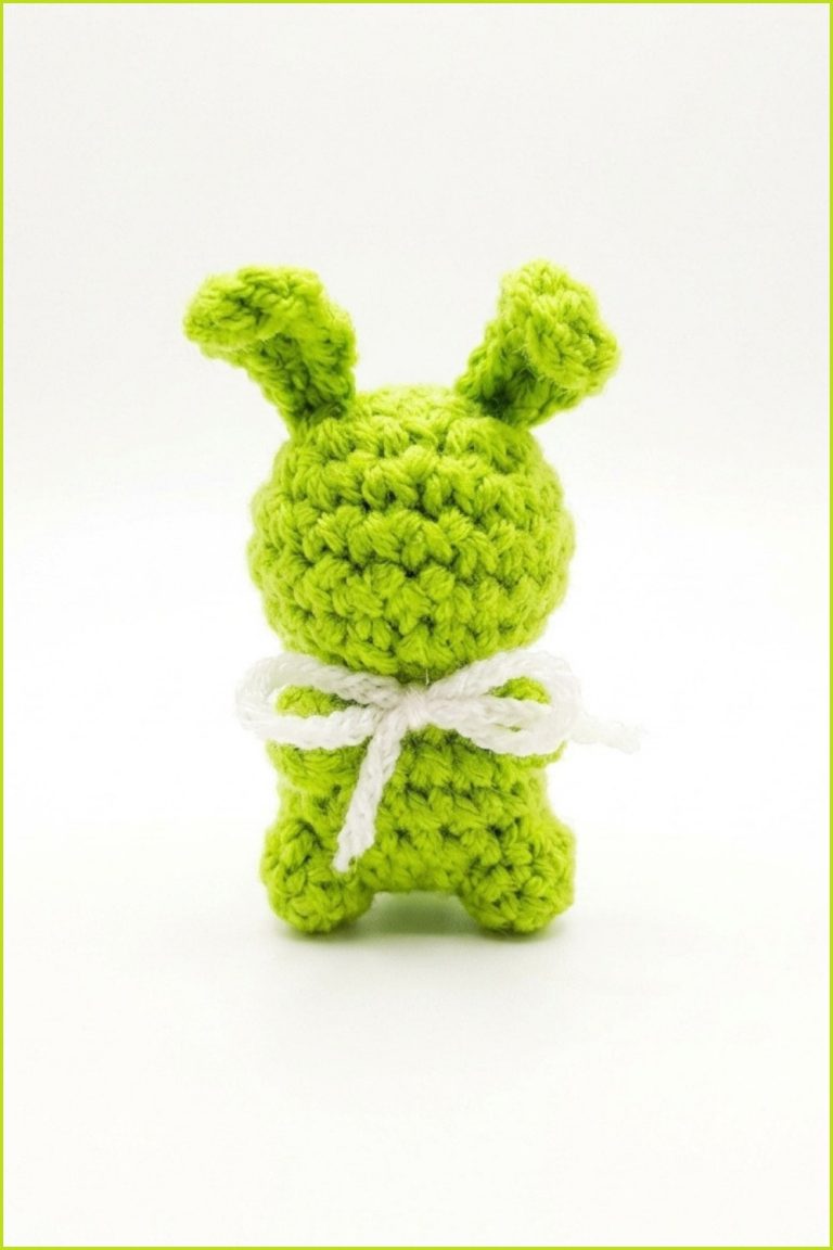 Crochet Amigurumi Tiny Cute Bunny Pattern 6