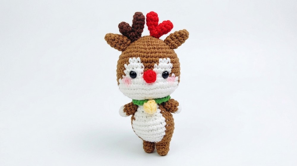 Crochet Amigurumi Reindeer Pattern 5