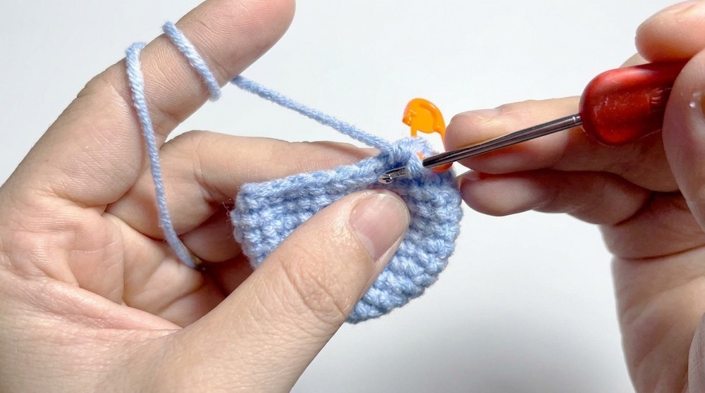 Crochet Amigurumi Bear Heart Pattern 2