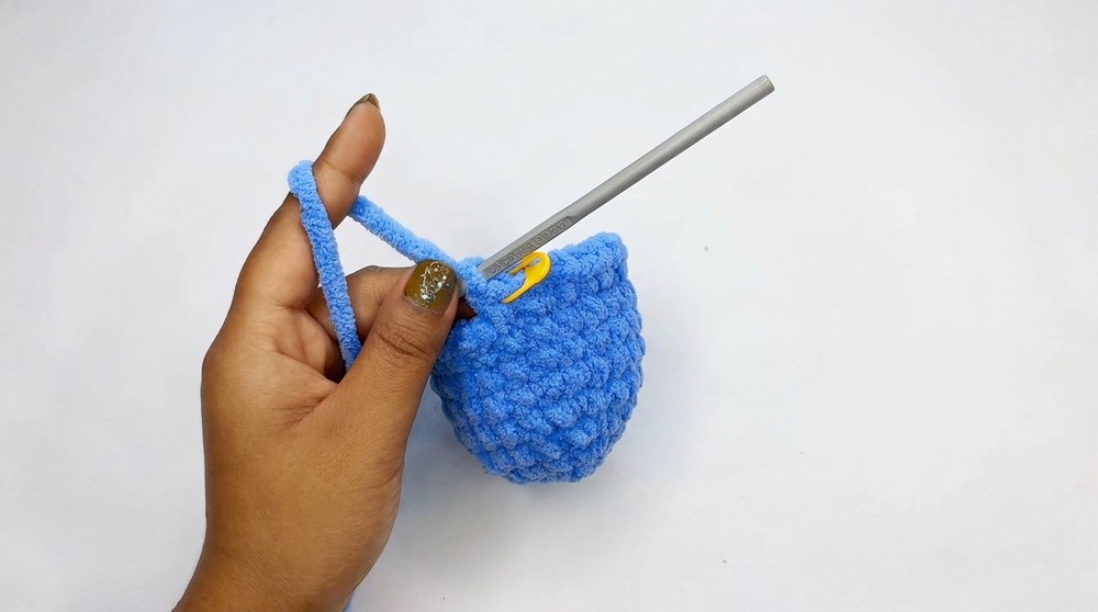 Crochet Amigurumi Bunny Pattern 2