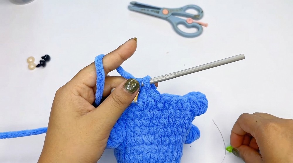 Crochet Amigurumi Bunny Pattern 3