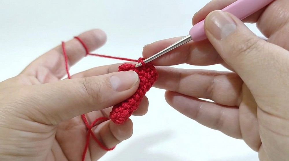Crochet Amigurumi Jack Santa Claus Pattern 4