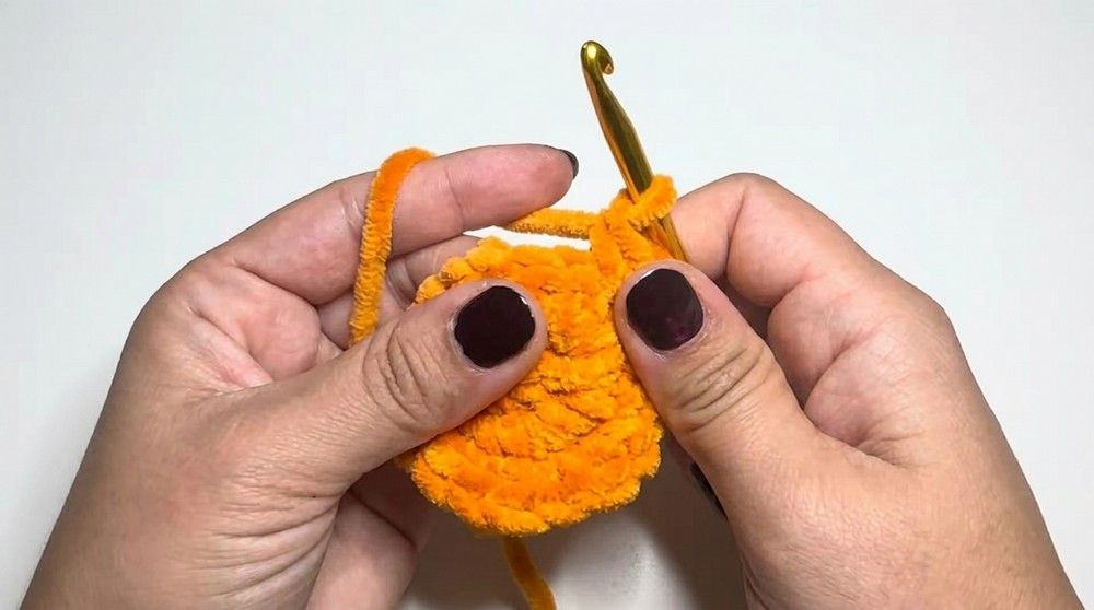 Crochet Amigurumi Pumpkin Pattern 1