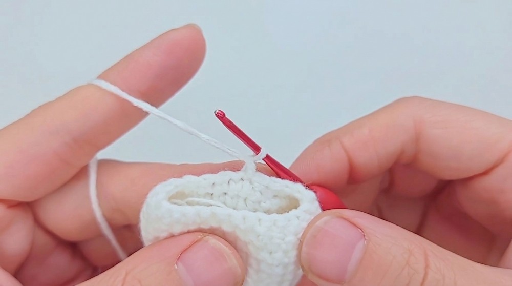 Crochet Amigurumi Snowman Pattern 2